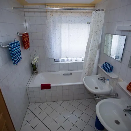Hotel Erzhausener Hof 3*