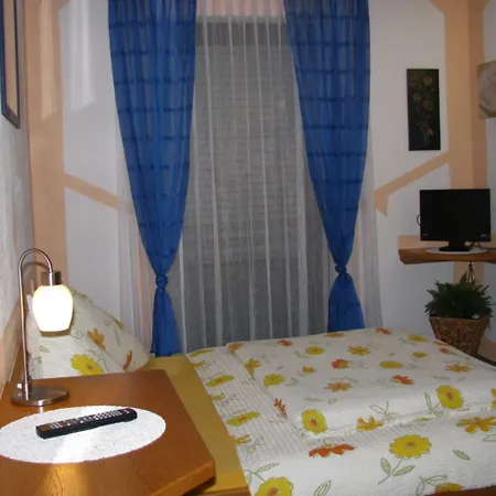 Erzhausener Hof Hotel 3*