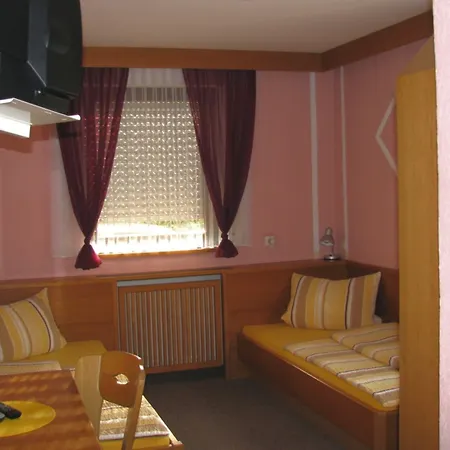 Erzhausener Hof Hotel 3*